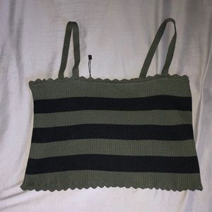 Tube top with straps